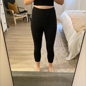 lululemon 3/4 length, high rise running tights